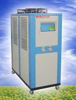 風冷式凍水機XZ-25AC(冷凍水機、干洗機制冷設備)--東莞市新卓機械設備